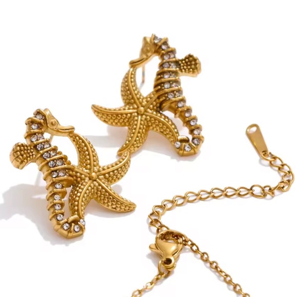Seahorse Starfish Crystal 18K Gold Stainless Steel Waterproof Jewelry Set - Picture 13 of 16